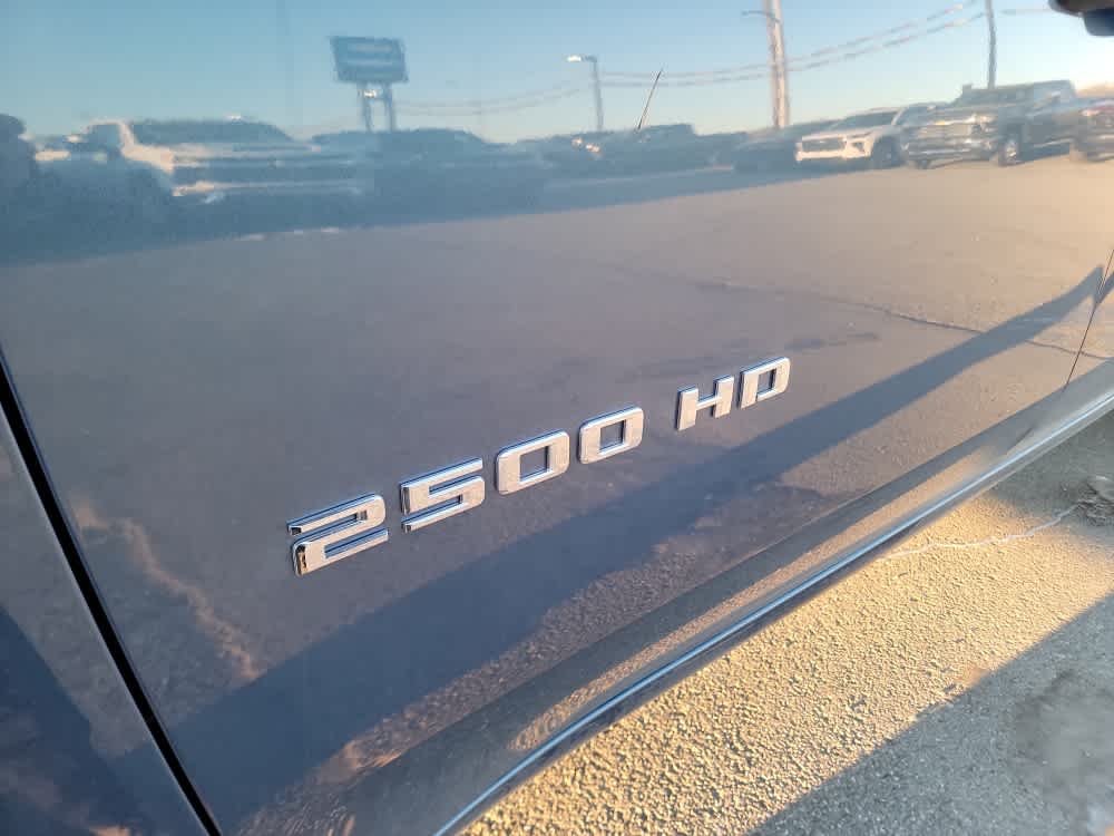 Thumbnail: 2026 Chevrolet Silverado 2500 - 23