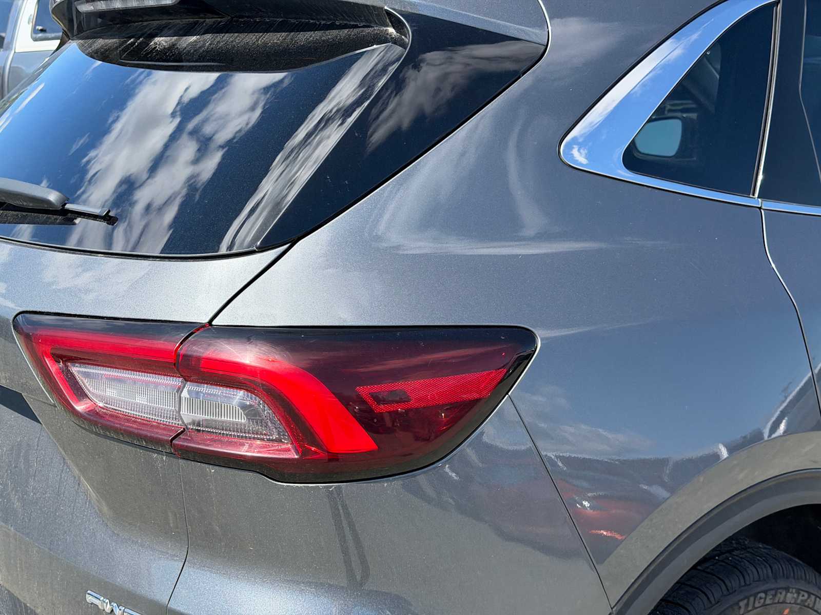 2025 Ford Escape Platinum - Photo 20