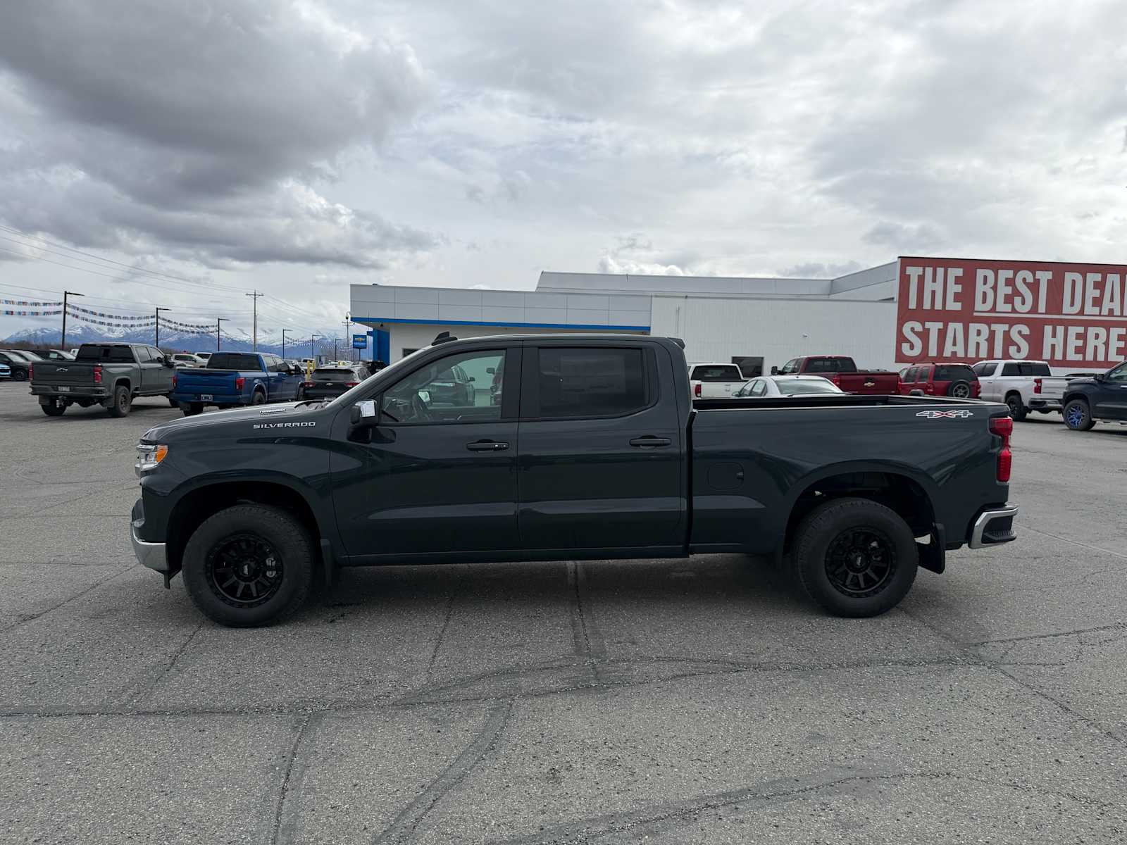 Thumbnail: 2026 Chevrolet Silverado 1500 - 16