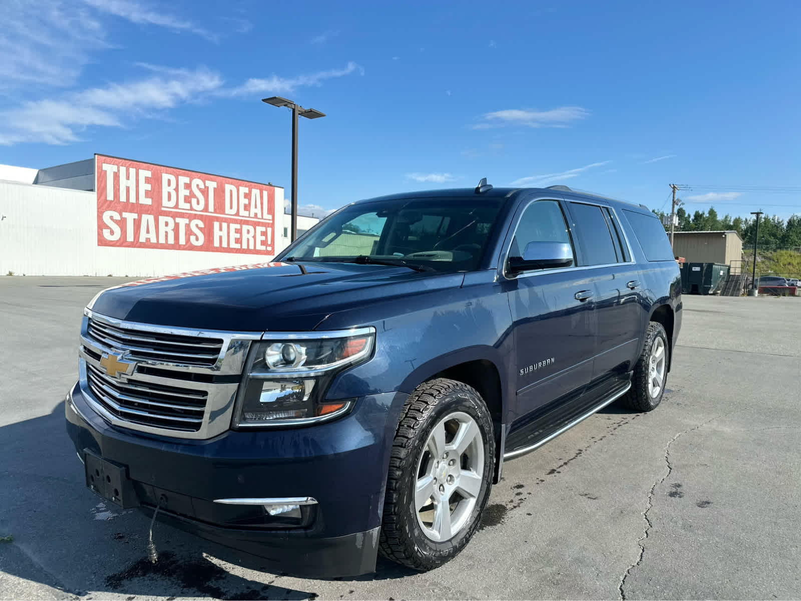 Thumbnail: 2018 Chevrolet Suburban - 3