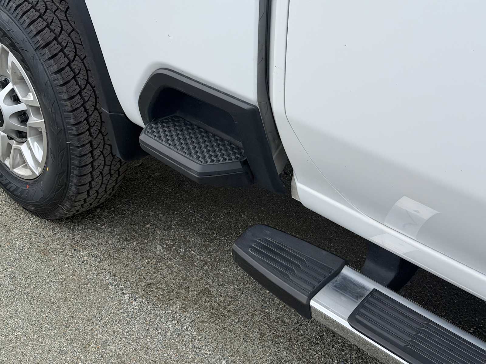 Thumbnail: 2025 Chevrolet Silverado 2500 - 20