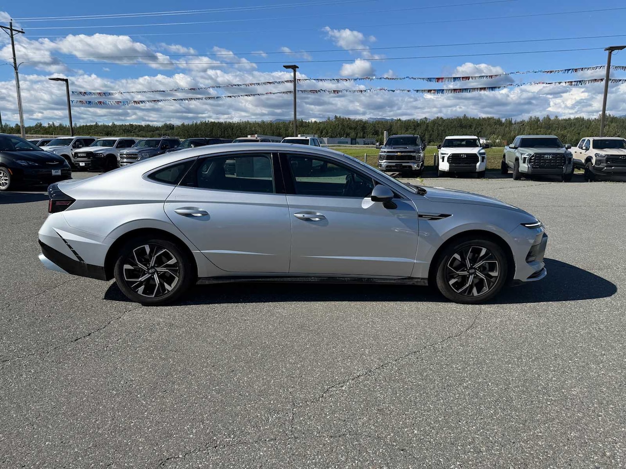 2025 Hyundai Sonata SEL - Image 12