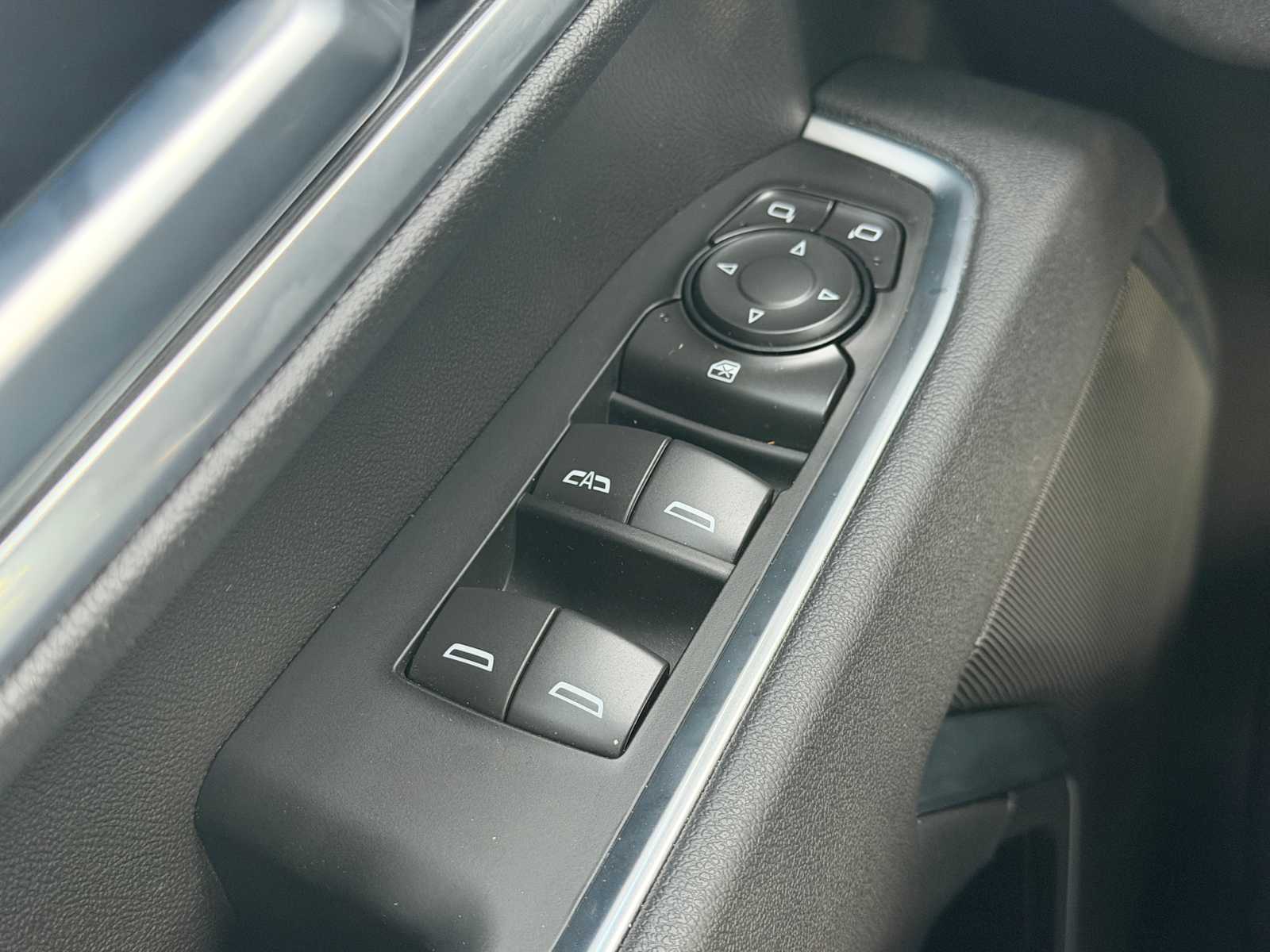 2026 Chevrolet Silverado 2500 HD LT - Image 4