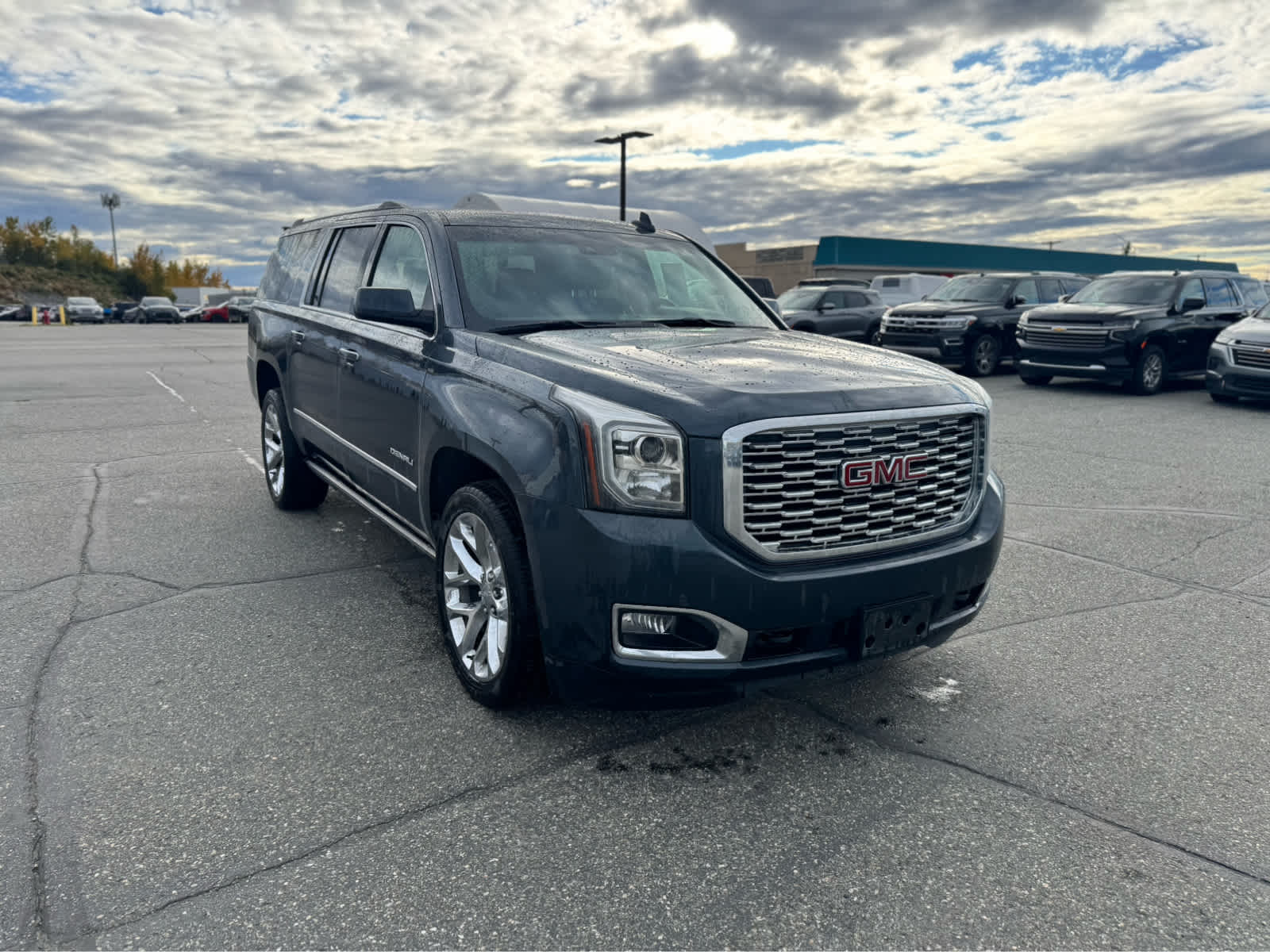 Thumbnail: 2020 GMC Yukon XL - 7