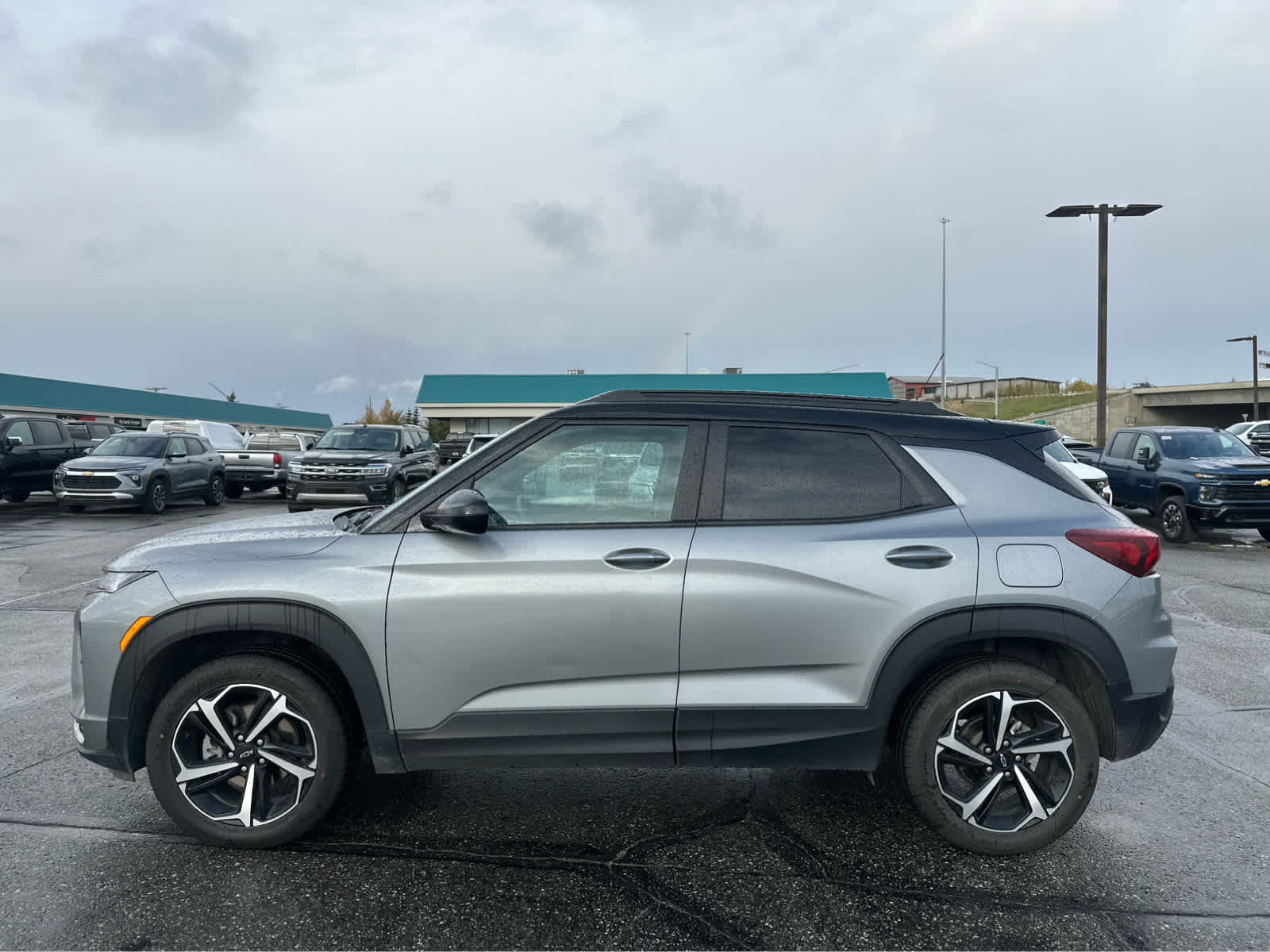 Thumbnail: 2023 Chevrolet TrailBlazer - 4