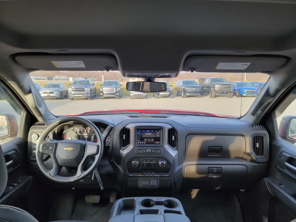 Thumbnail: 2022 Chevrolet Silverado 1500 - 24