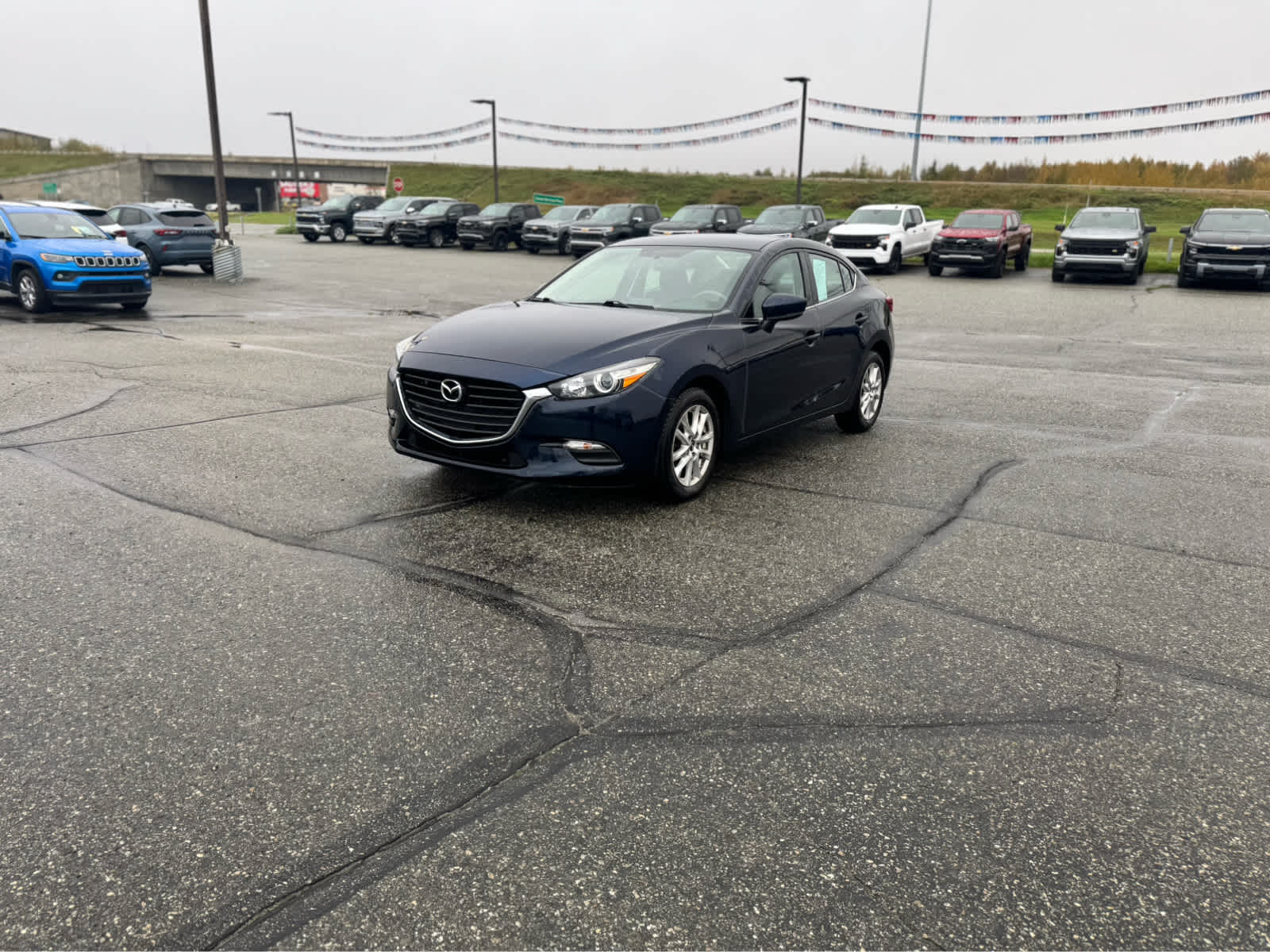 Thumbnail: 2017 Mazda Mazda3 - 9