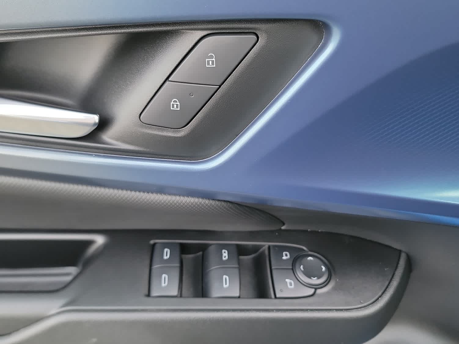 Thumbnail: 2025 Chevrolet Equinox - 10