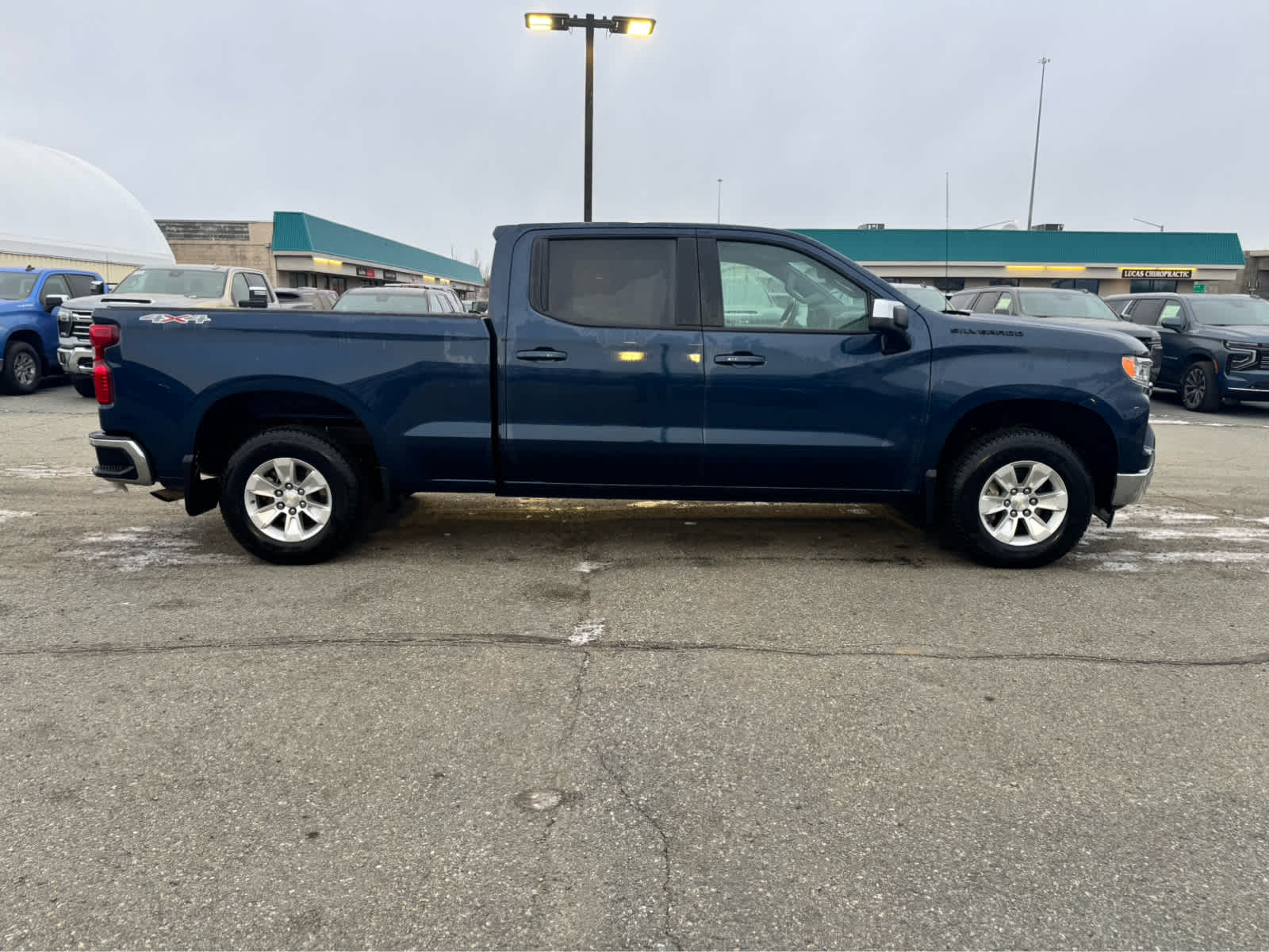 Thumbnail: 2023 Chevrolet Silverado 1500 - 6