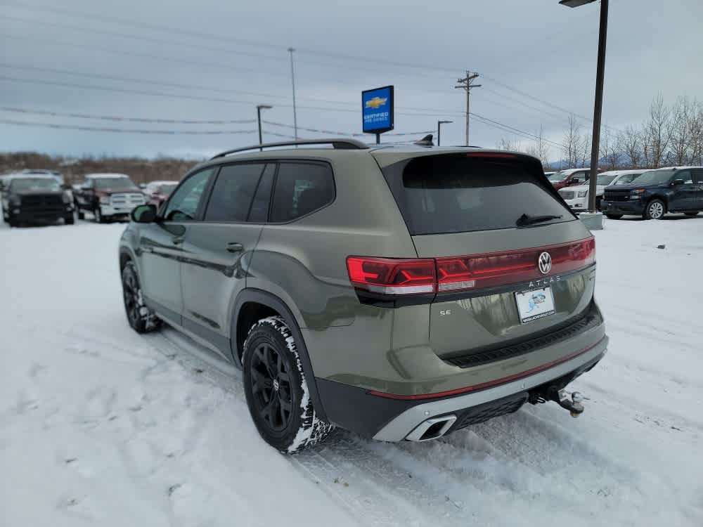 Thumbnail: 2024 Volkswagen Atlas - 3