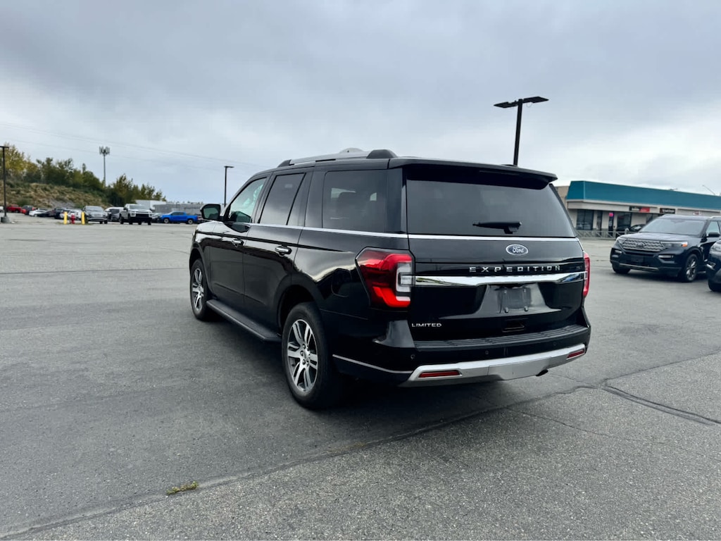 Used 2024 Ford Expedition Limited