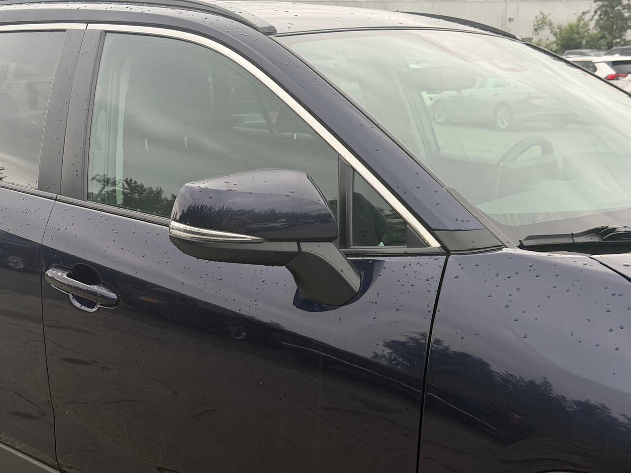 2024 Toyota RAV4 XLE - Image 19