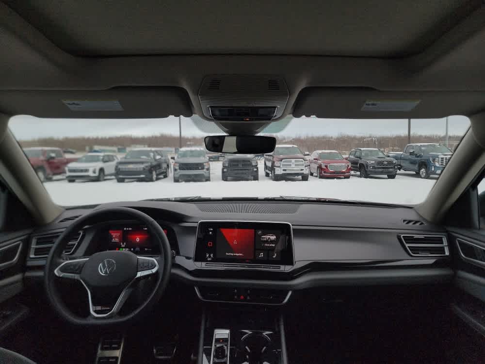 Thumbnail: 2024 Volkswagen Atlas - 25