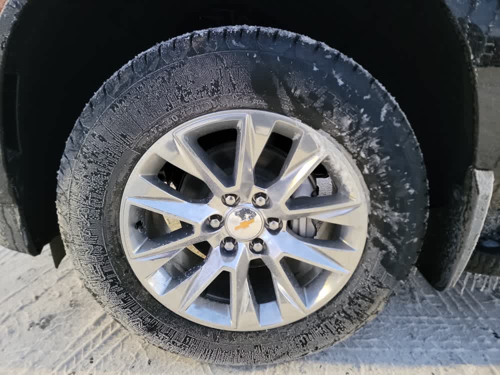 Thumbnail: 2026 Chevrolet Suburban - 9