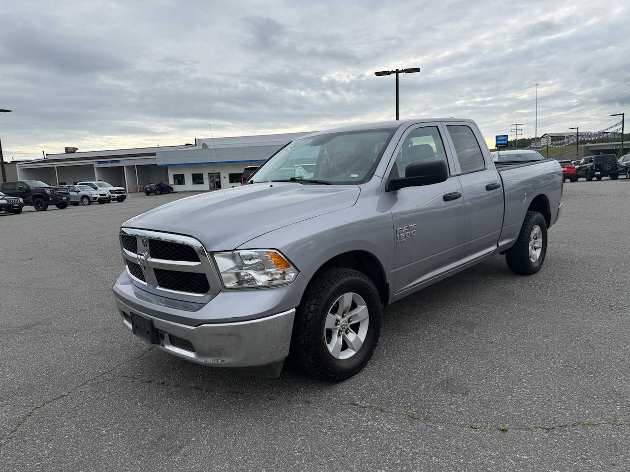 2024 Ram 1500 Classic SLT - Image 9