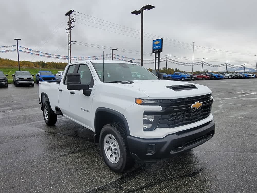 Thumbnail: 2025 Chevrolet Silverado 3500 - 7