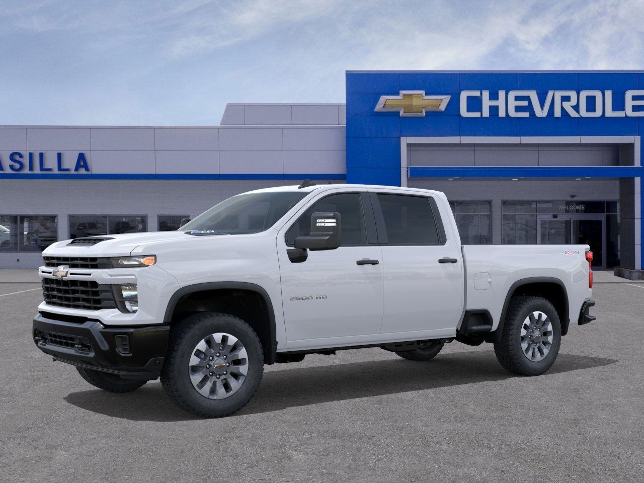 2026 Chevrolet Silverado 2500HD Custom photo 2