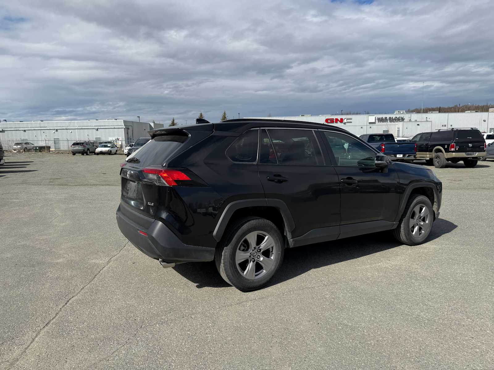 Thumbnail: 2023 Toyota RAV4 - 7