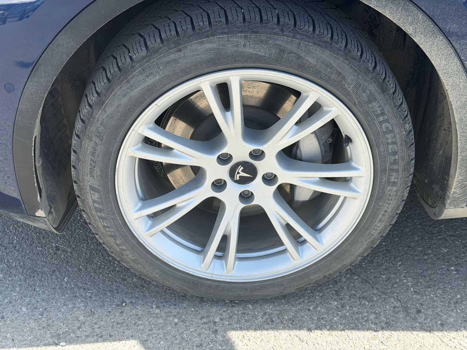 Thumbnail: 2023 Tesla Model Y - 12