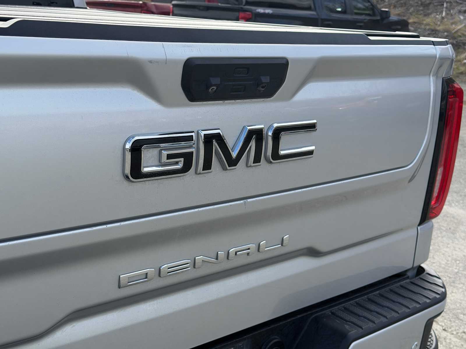 Thumbnail: 2022 GMC Sierra 1500 - 24