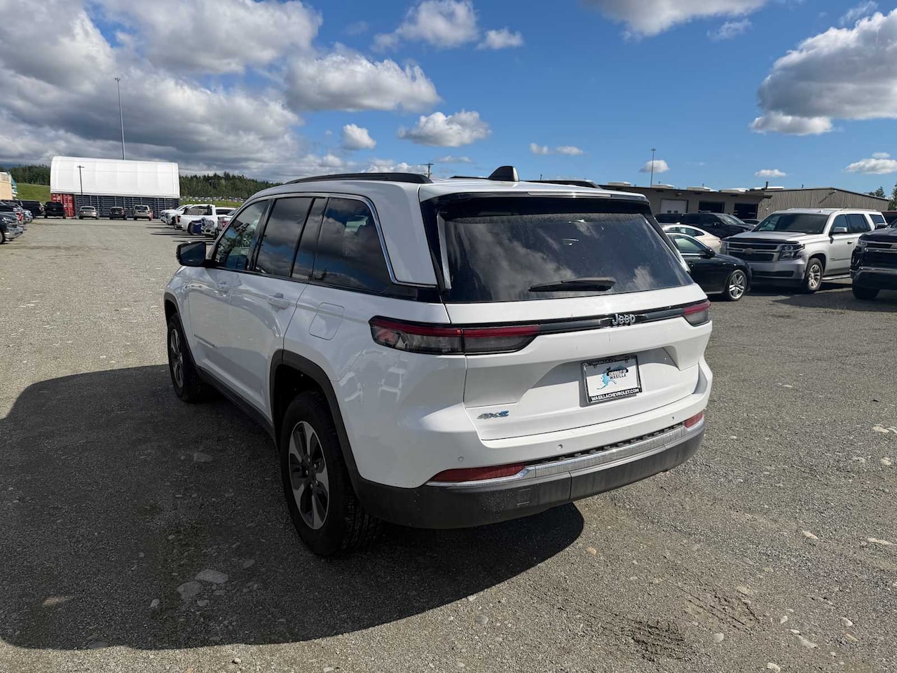 2024 Jeep Grand Cherokee 4xe - Image 9