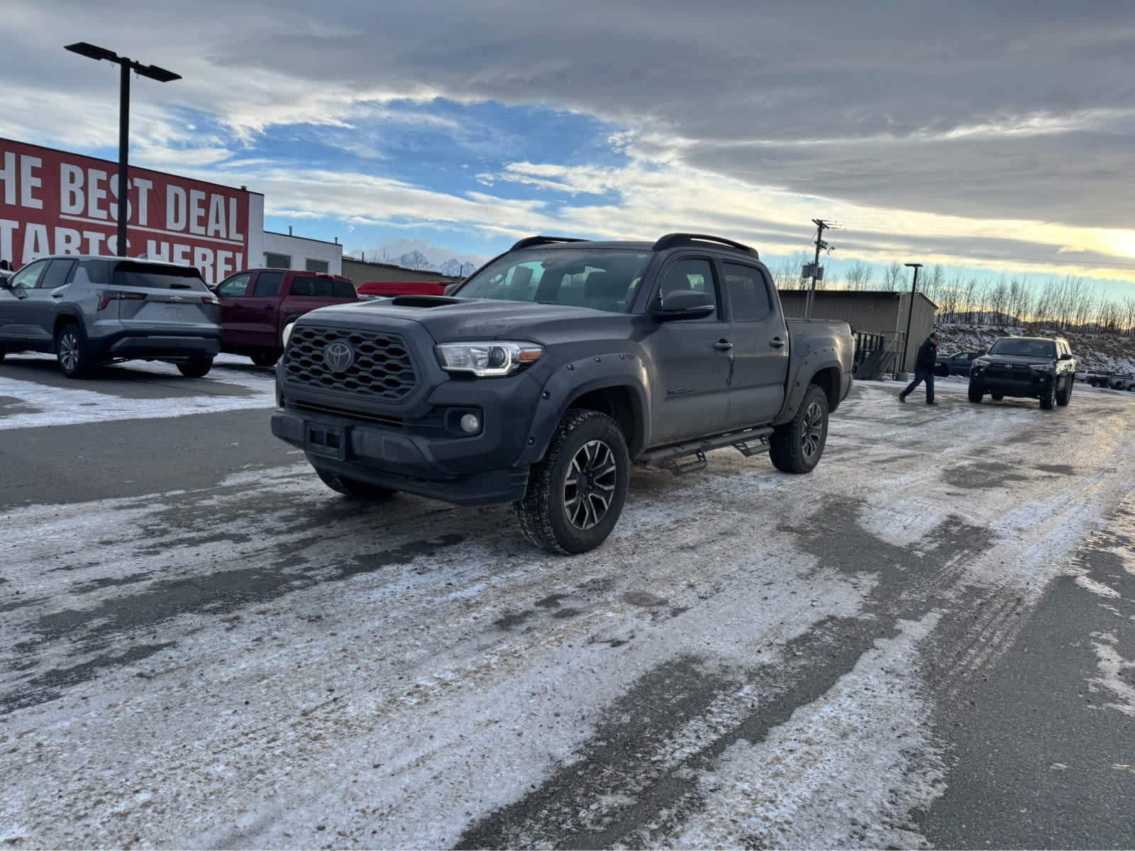 Thumbnail: 2021 Toyota Tacoma - 9