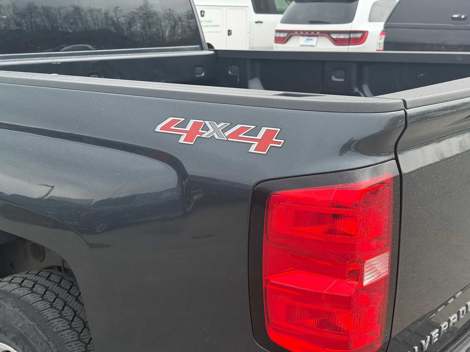 Thumbnail: 2017 Chevrolet Silverado 1500 - 22