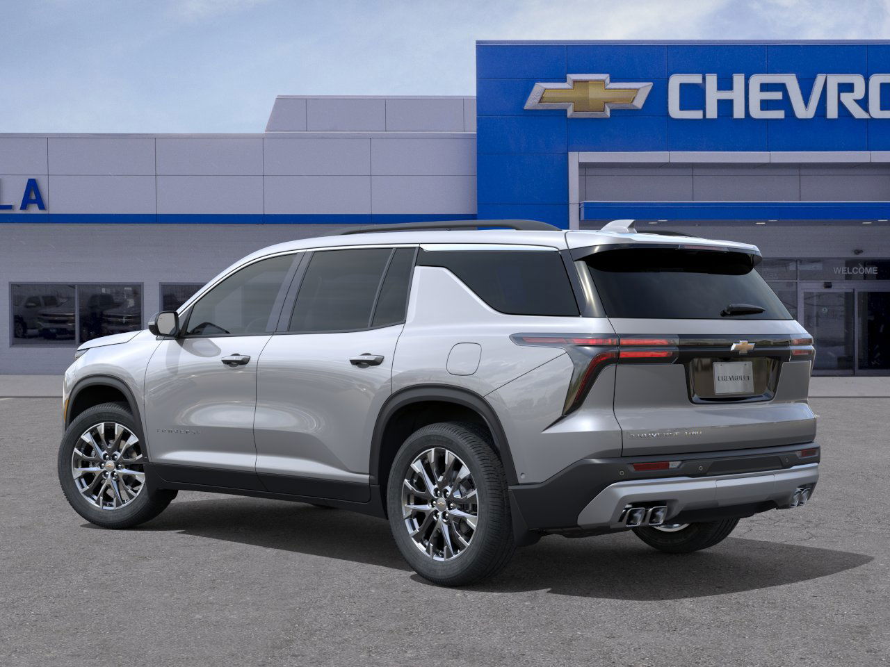 2026 Chevrolet Traverse photo 2
