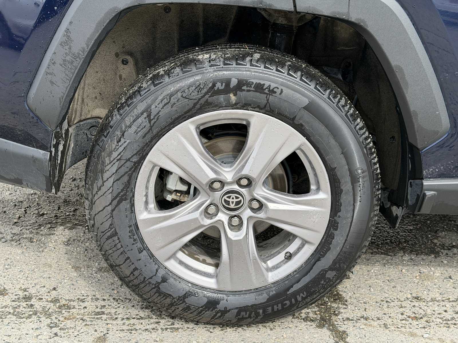 Thumbnail: 2025 Toyota RAV4 - 17