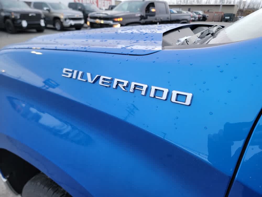 Thumbnail: 2026 Chevrolet Silverado 1500 - 23