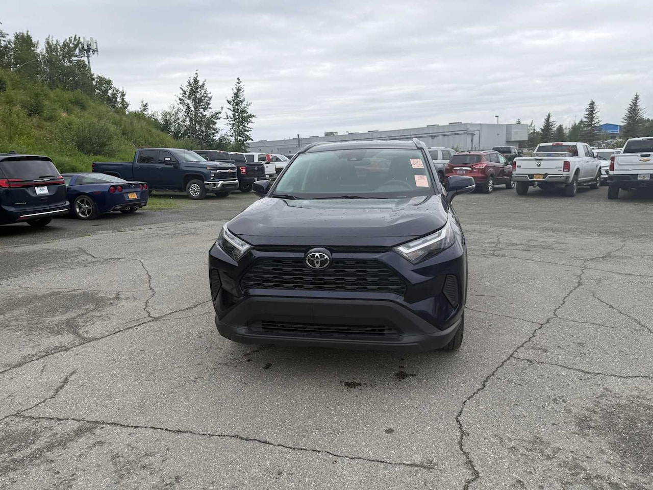 2024 Toyota RAV4 XLE - Image 4