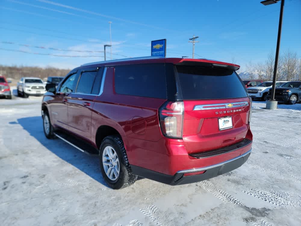 Thumbnail: 2022 Chevrolet Suburban - 3