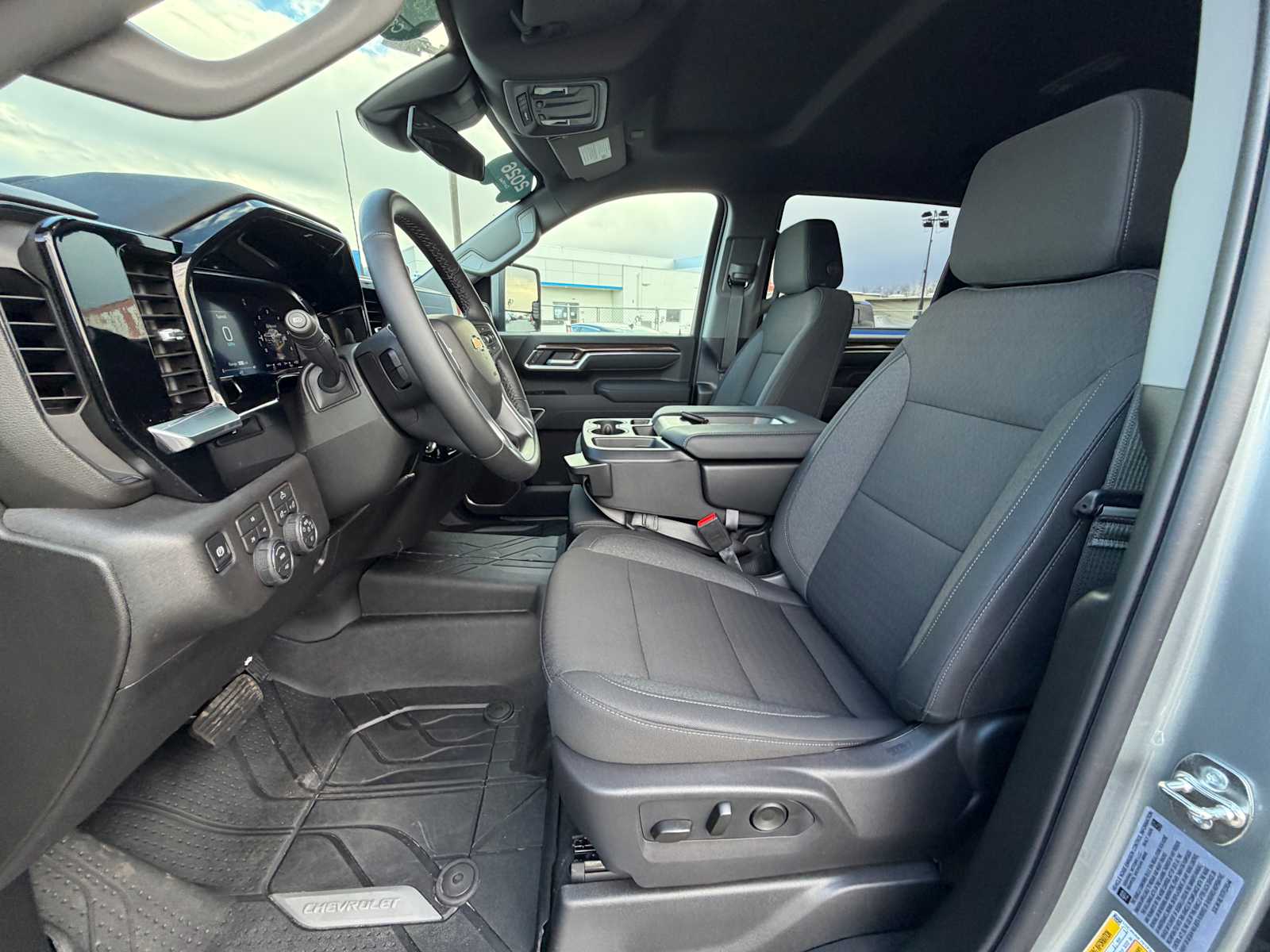 2026 Chevrolet Silverado 2500HD LT - Photo 6