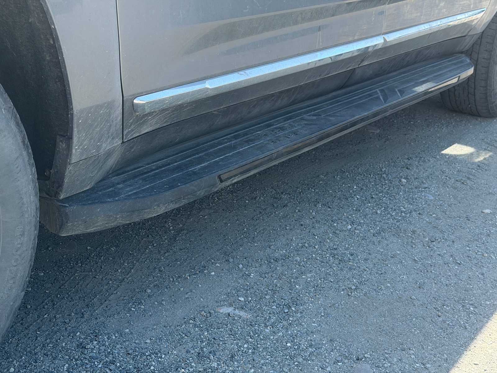 Thumbnail: 2021 GMC Yukon XL - 16