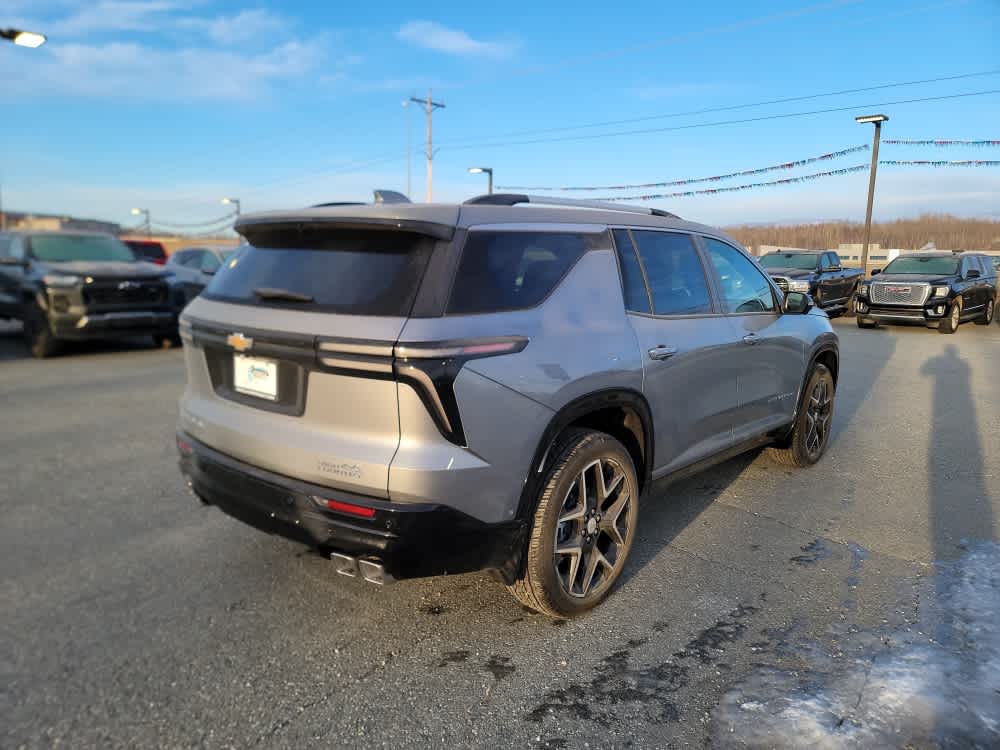 Thumbnail: 2026 Chevrolet Traverse - 5