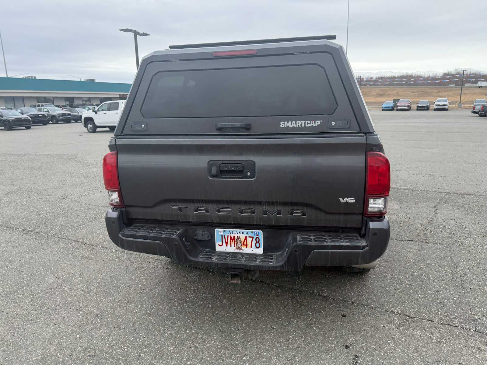 Thumbnail: 2019 Toyota Tacoma - 8