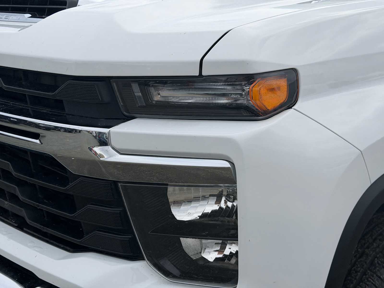 Thumbnail: 2025 Chevrolet Silverado 2500 - 14