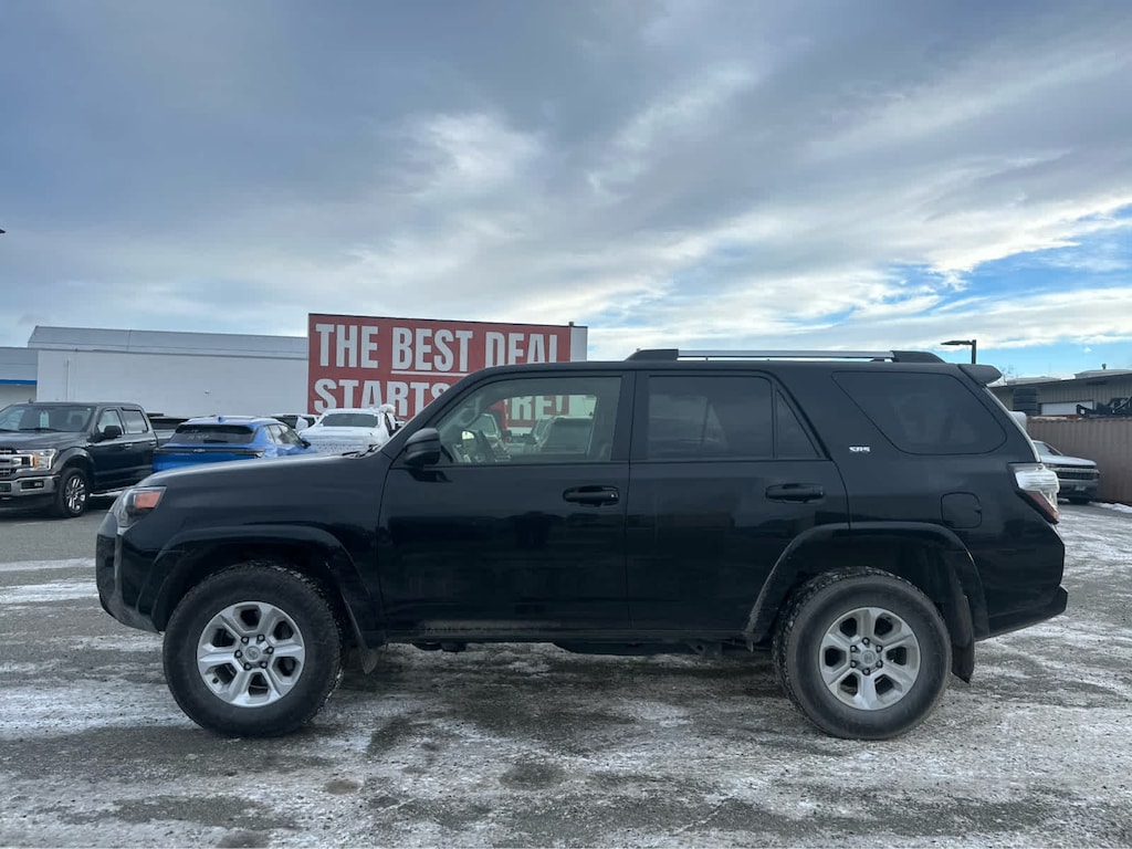 Used 2024 Toyota 4Runner SR5