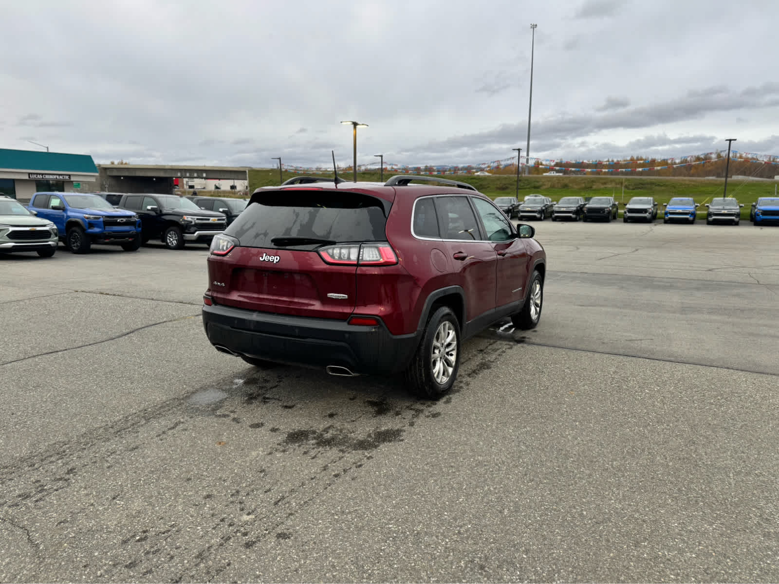 Thumbnail: 2022 Jeep Cherokee - 5