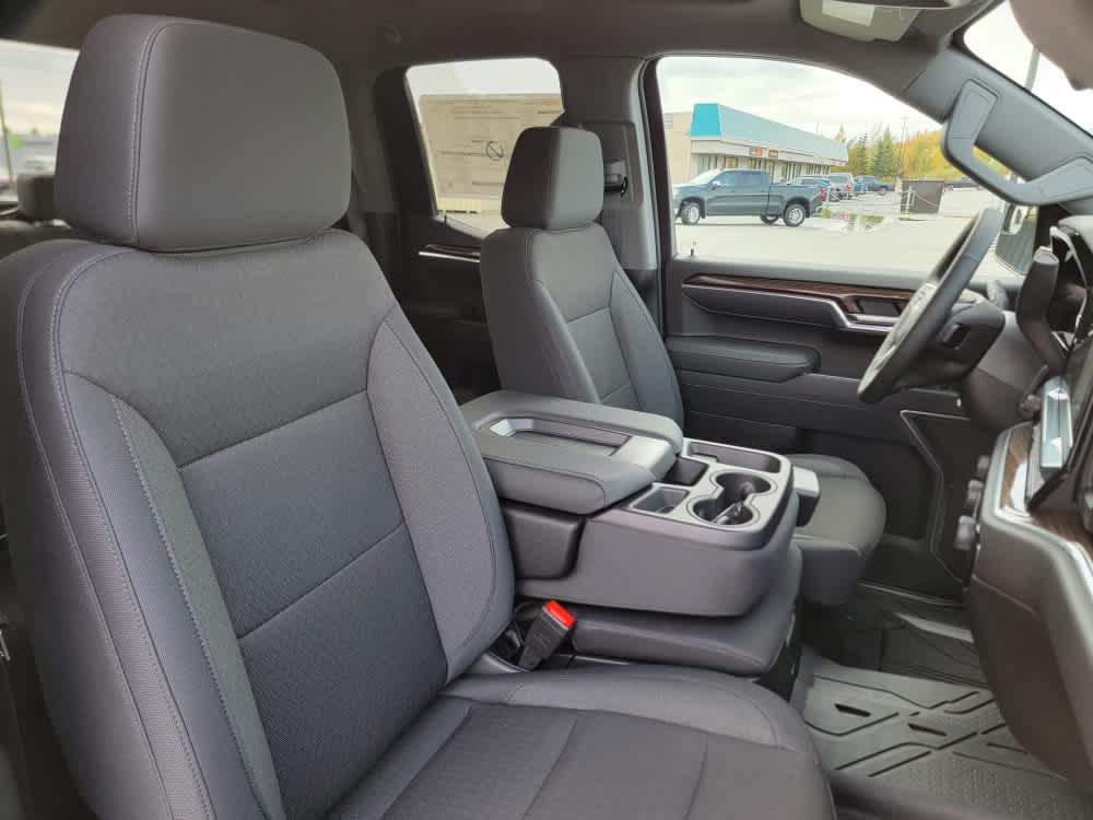 Thumbnail: 2026 Chevrolet Silverado 1500 - 18