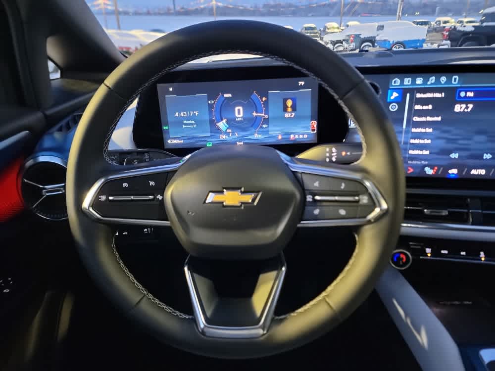 Thumbnail: 2026 Chevrolet Equinox - 13