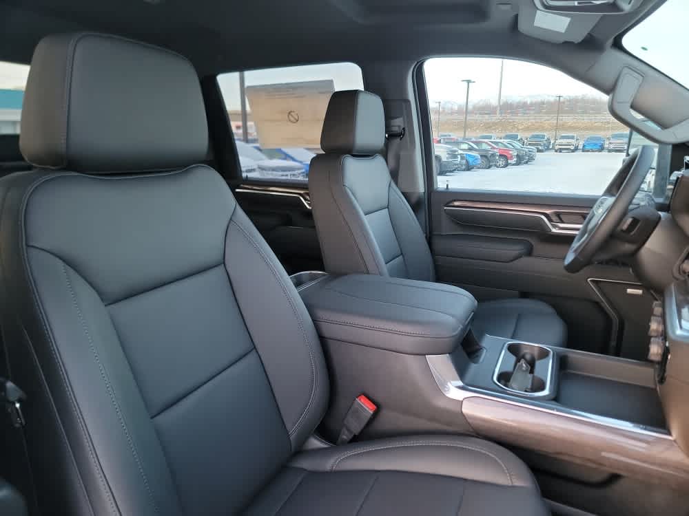 Thumbnail: 2026 Chevrolet Silverado 2500 - 18