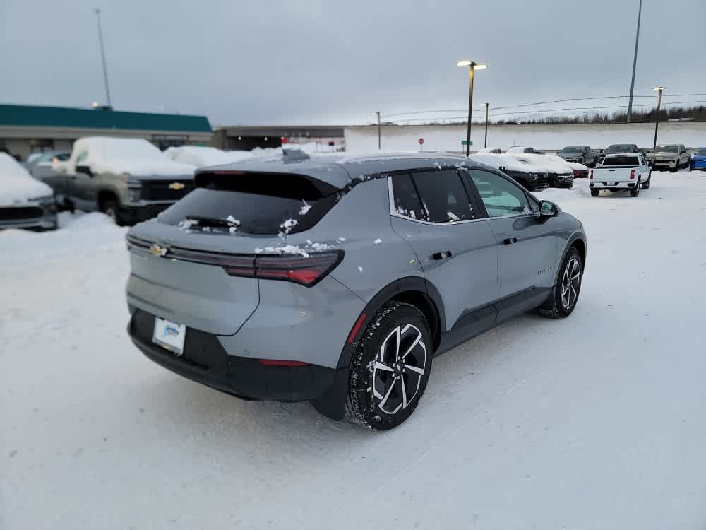 Thumbnail: 2026 Chevrolet Equinox - 5