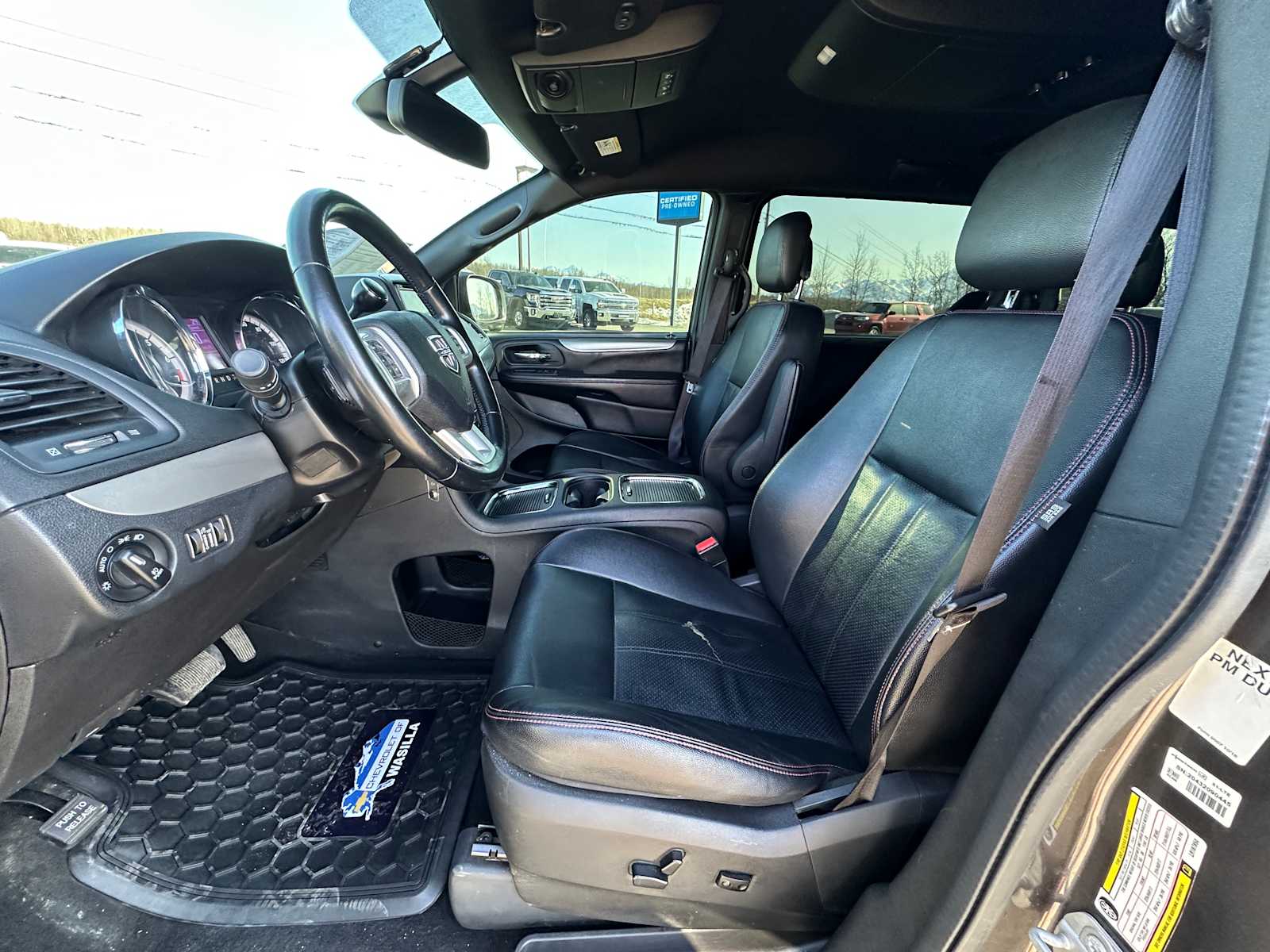 Thumbnail: 2020 Dodge Grand Caravan - 6