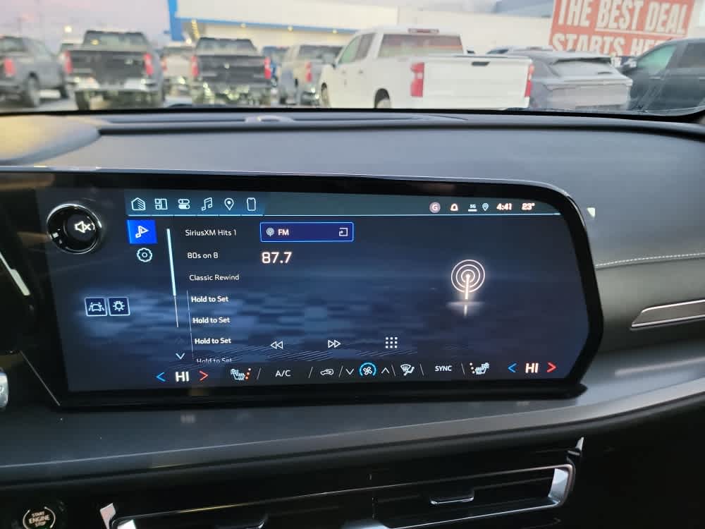 Thumbnail: 2026 Chevrolet Traverse - 17