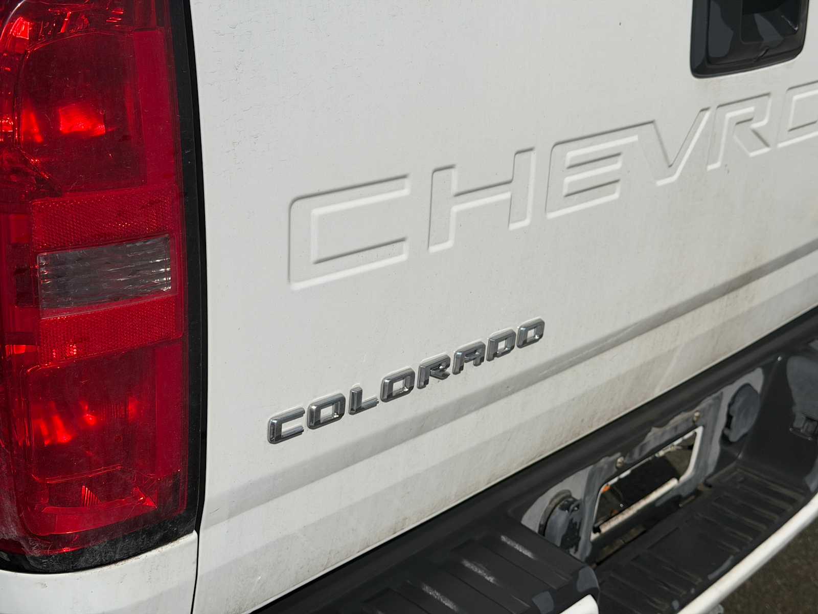 Thumbnail: 2021 Chevrolet Colorado - 23