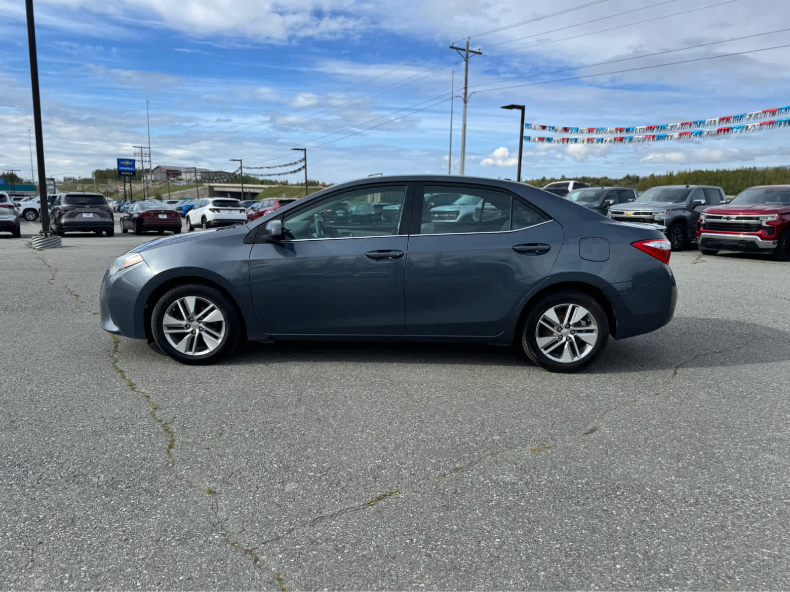 Thumbnail: 2014 Toyota Corolla - 2