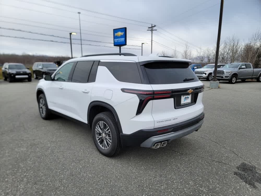 Thumbnail: 2026 Chevrolet Traverse - 3