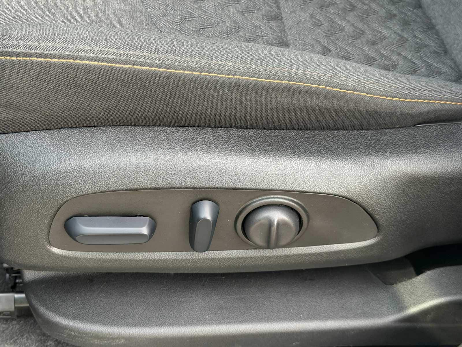 2024 Chevrolet Equinox LT - Photo 5