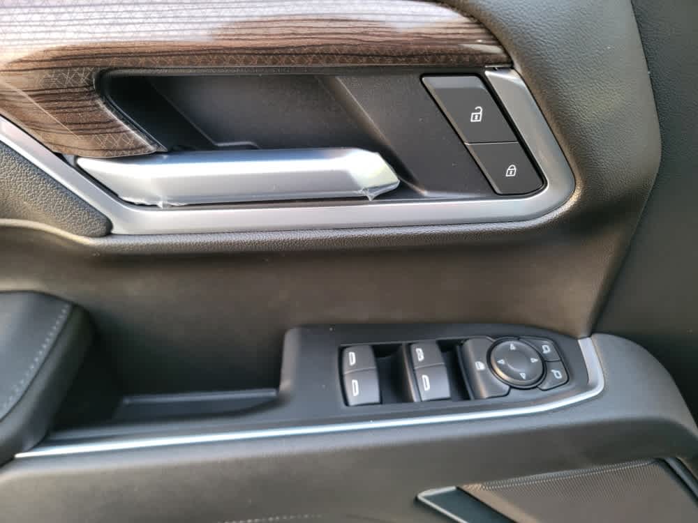 Thumbnail: 2026 Chevrolet Silverado 1500 - 10